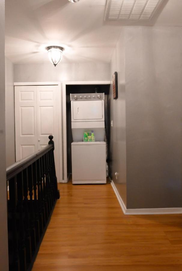 Great 2 Bedroom Condo,Free Parking,Easy Commute. Irvington Ngoại thất bức ảnh